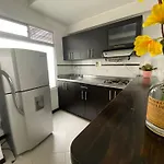 Apartaestudio Medellin Laureles