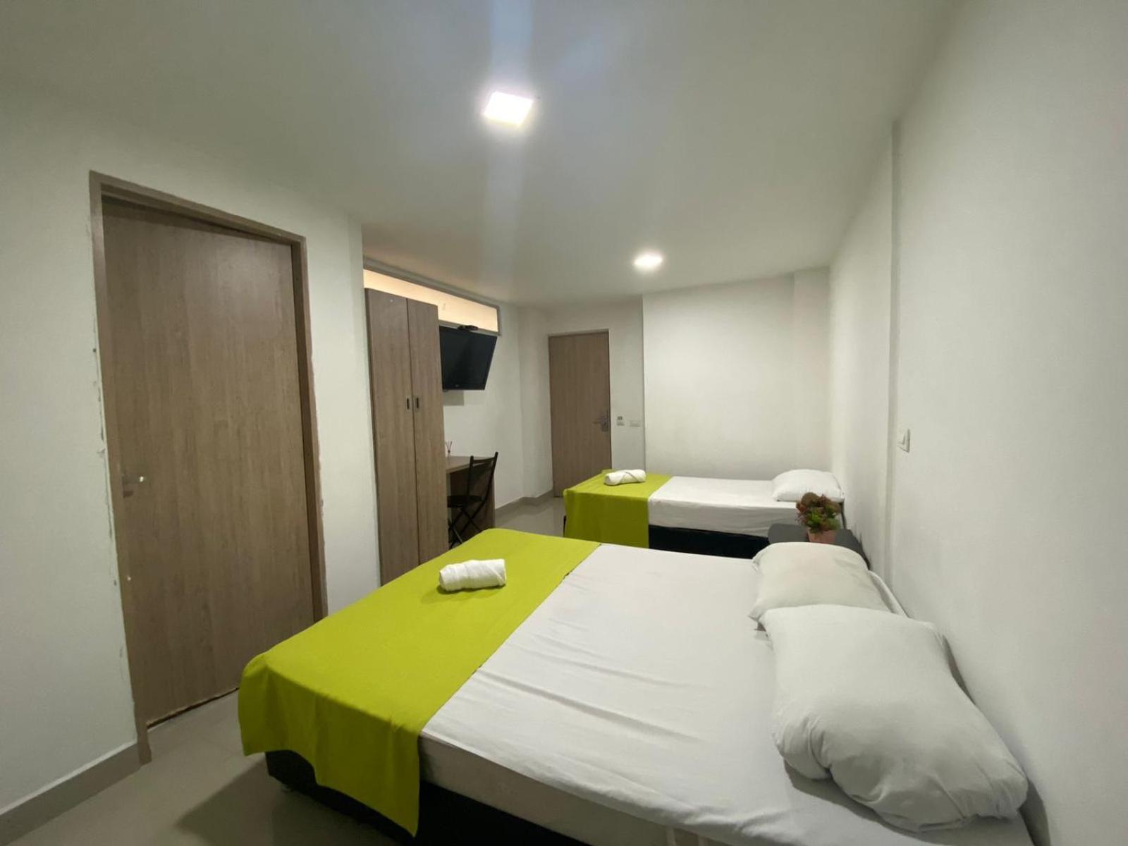 Hotel Laureles 3*