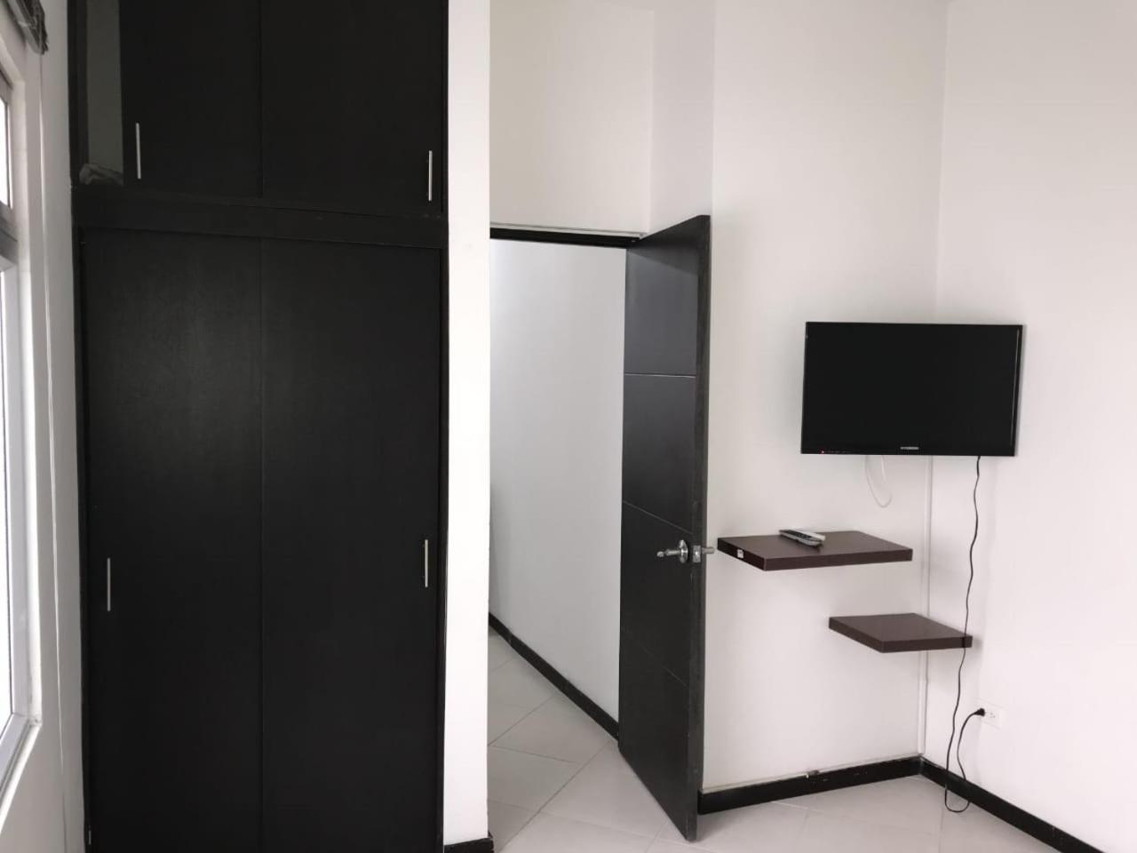 Laureles Hotel