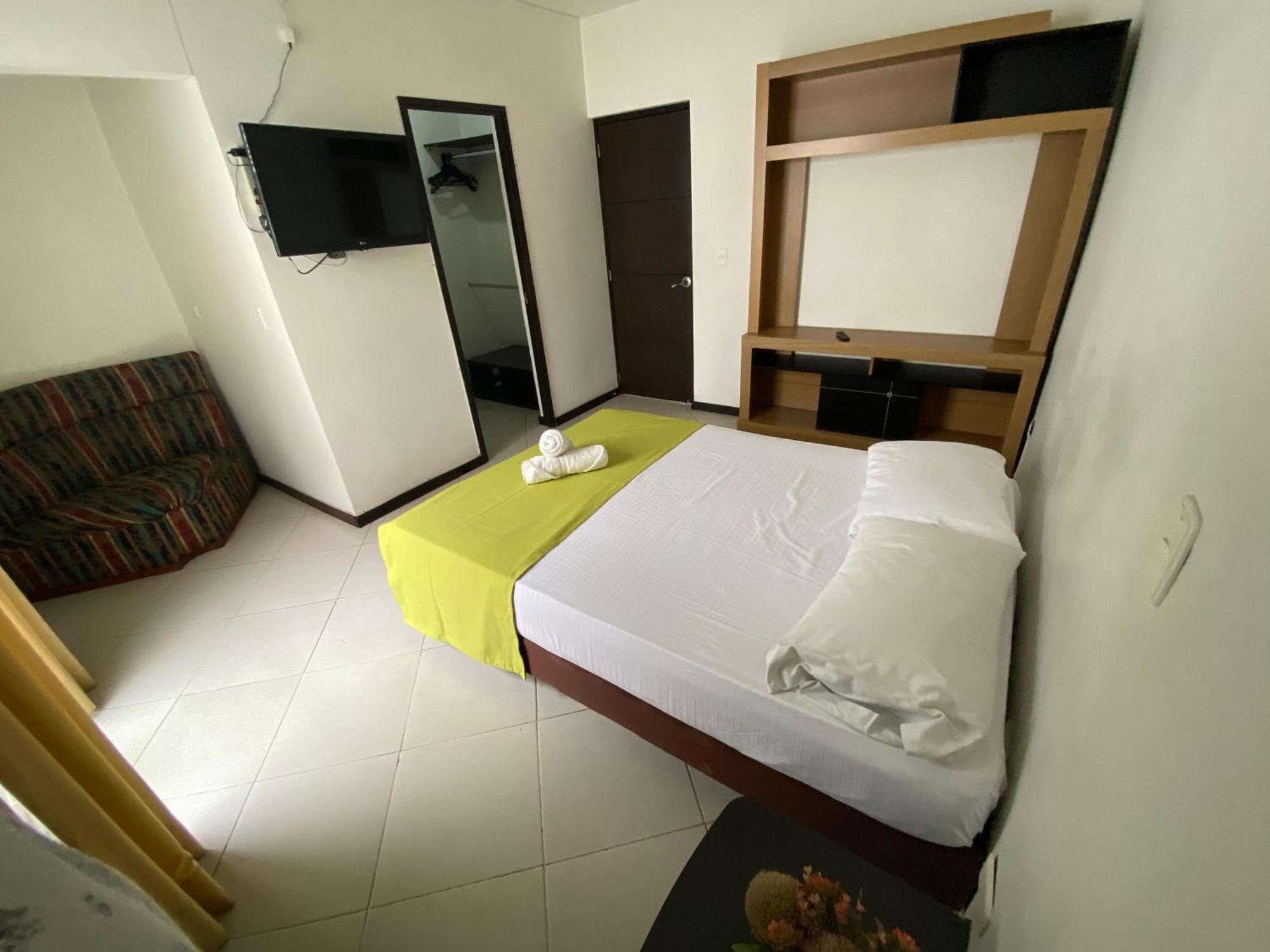 Laureles Hotel 3*